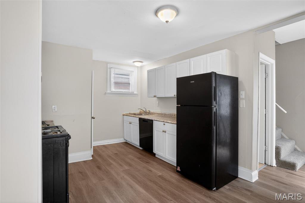 4749 Oldenburg Avenue Property Photo 20