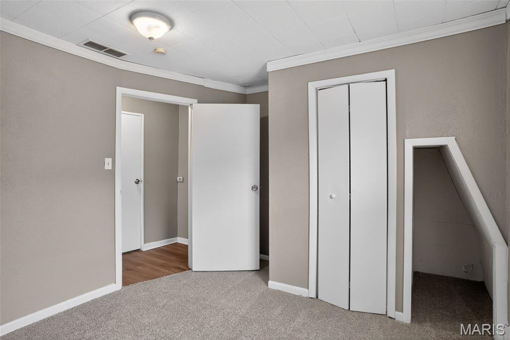 4749 Oldenburg Avenue Property Photo 23