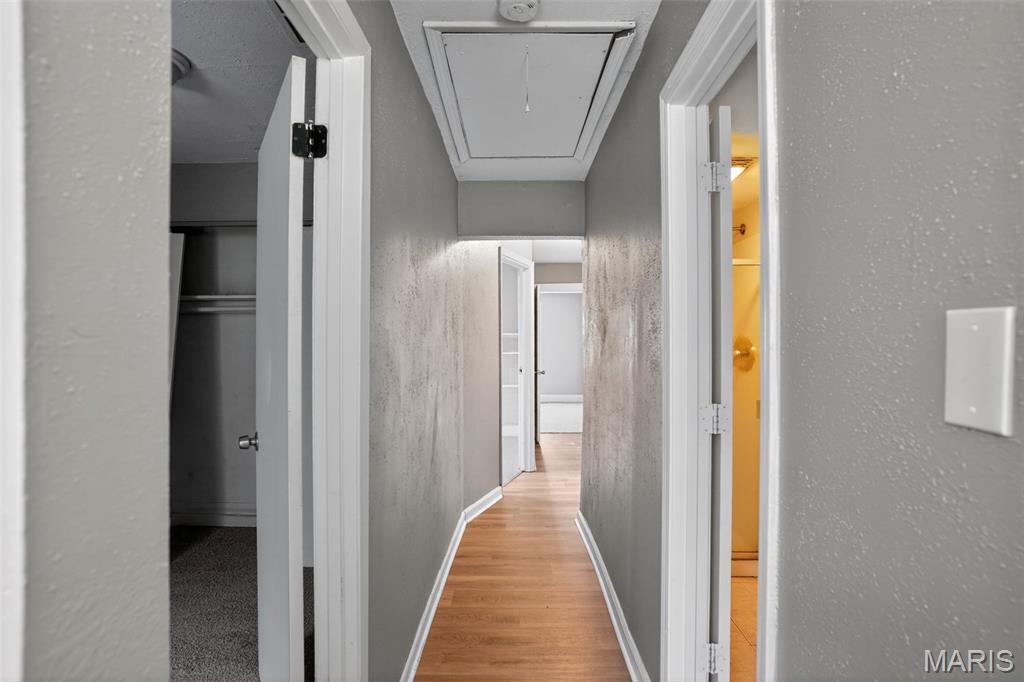 4749 Oldenburg Avenue Property Photo 28