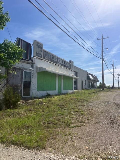 902 Old Route 66 Property Photo 6