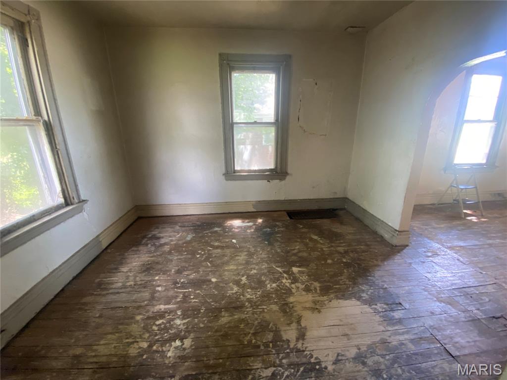 6213 Westerhoff Avenue Property Photo 6
