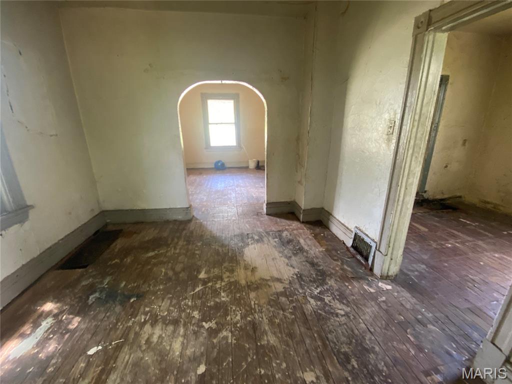 6213 Westerhoff Avenue Property Photo 7