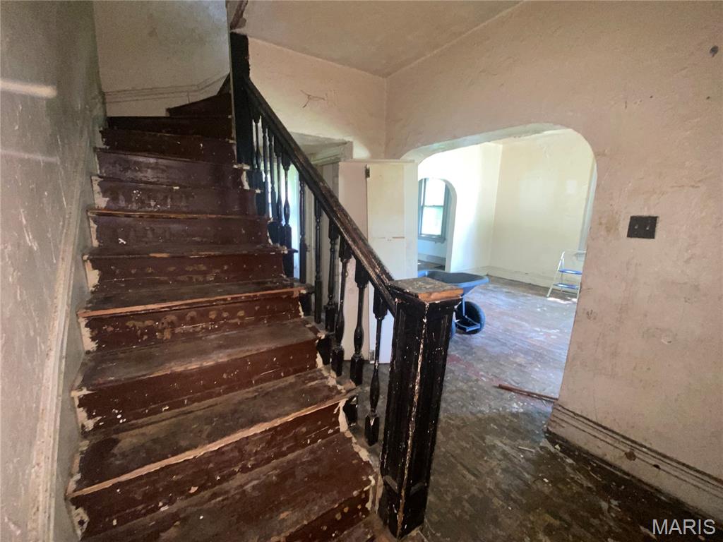 6213 Westerhoff Avenue Property Photo 8