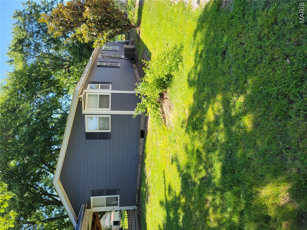 306 W 5th Street Property Photo 23