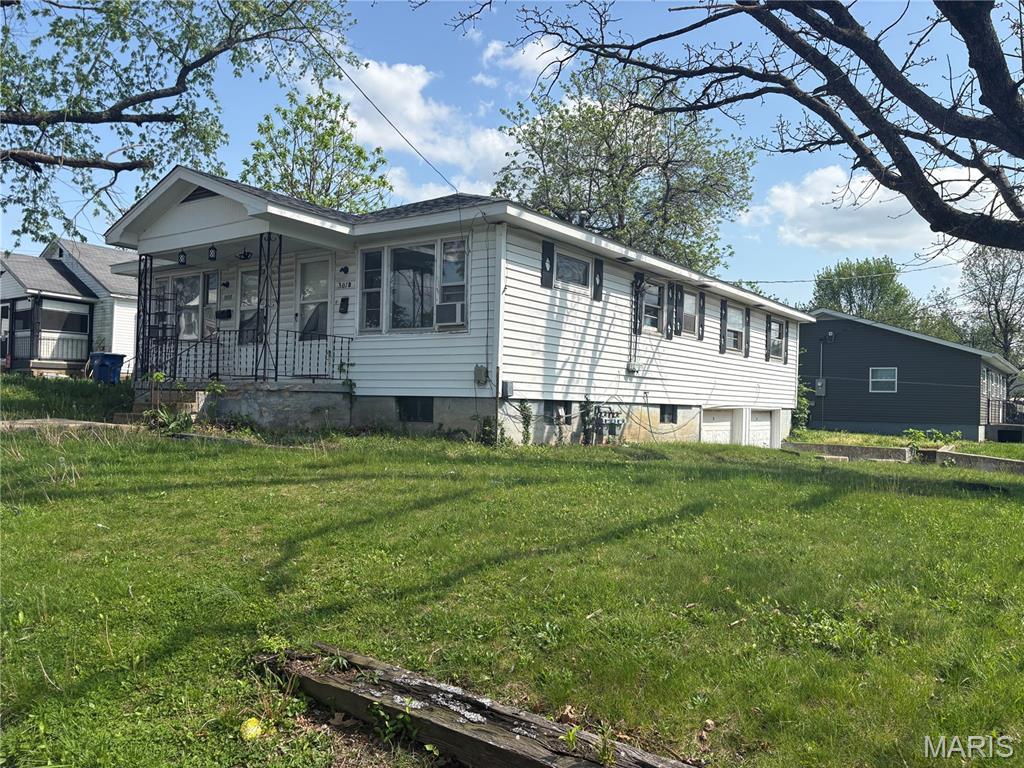 307 W 7th Street