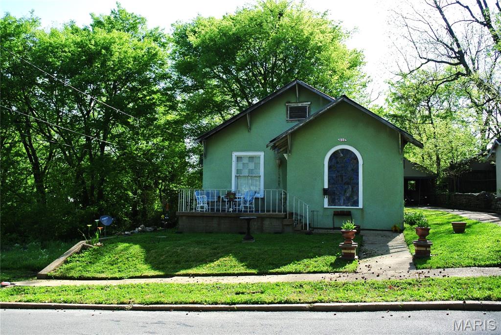 812 Benton Street