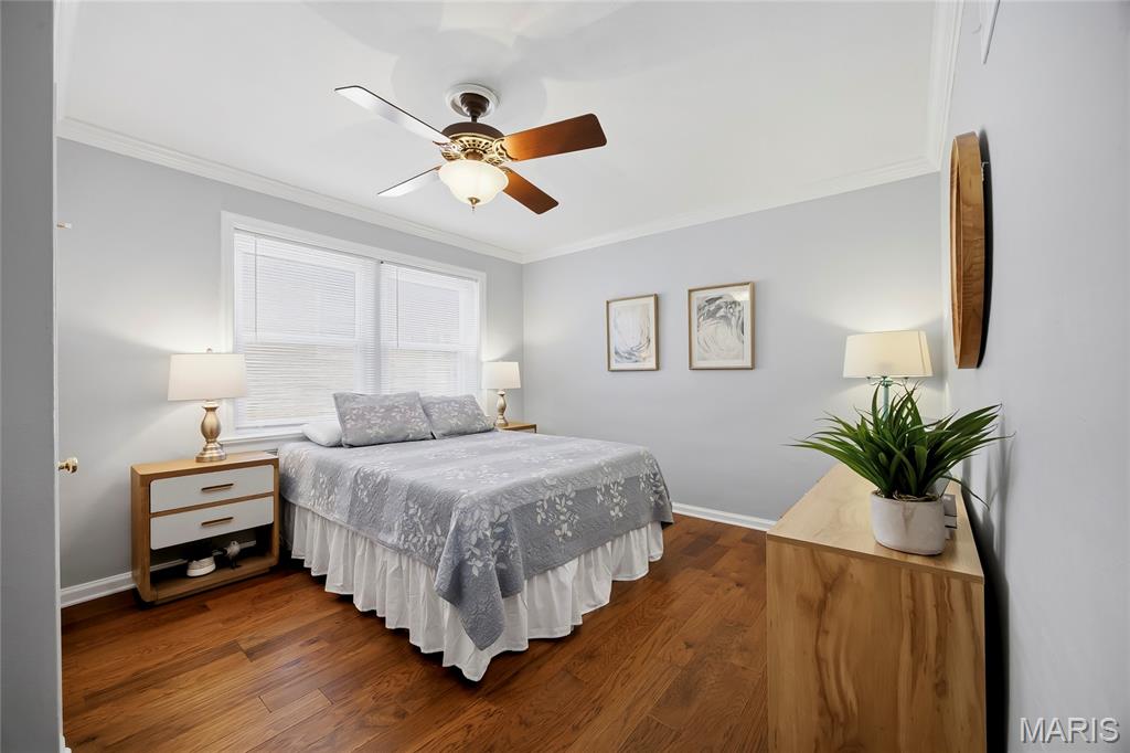 986 Glenbrook Avenue Property Photo 12