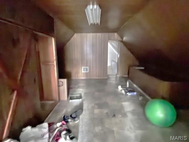 200 E Ripa Avenue Property Photo 13