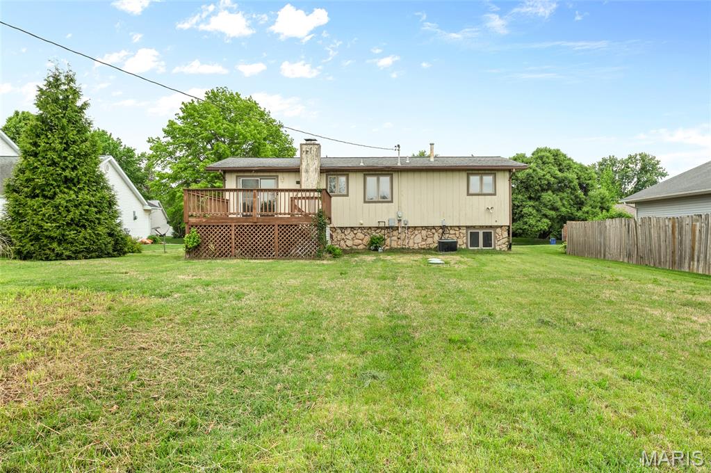 2718 Bryden Property Photo 6