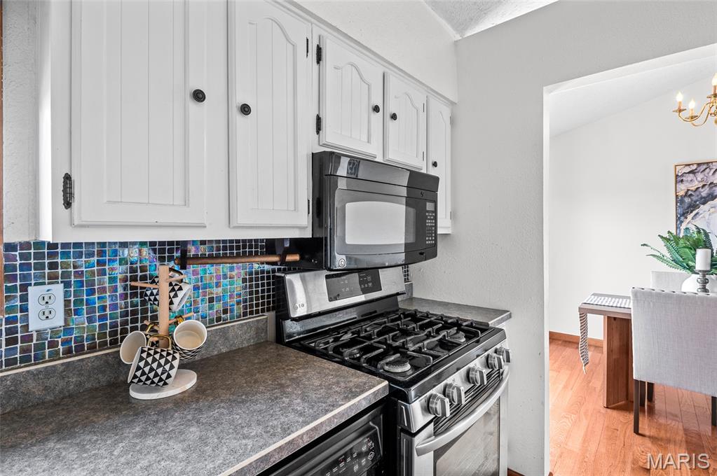 2718 Bryden Property Photo 17