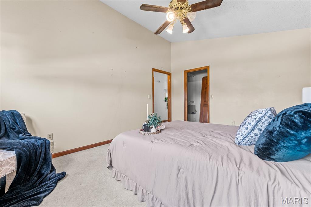 2718 Bryden Property Photo 24