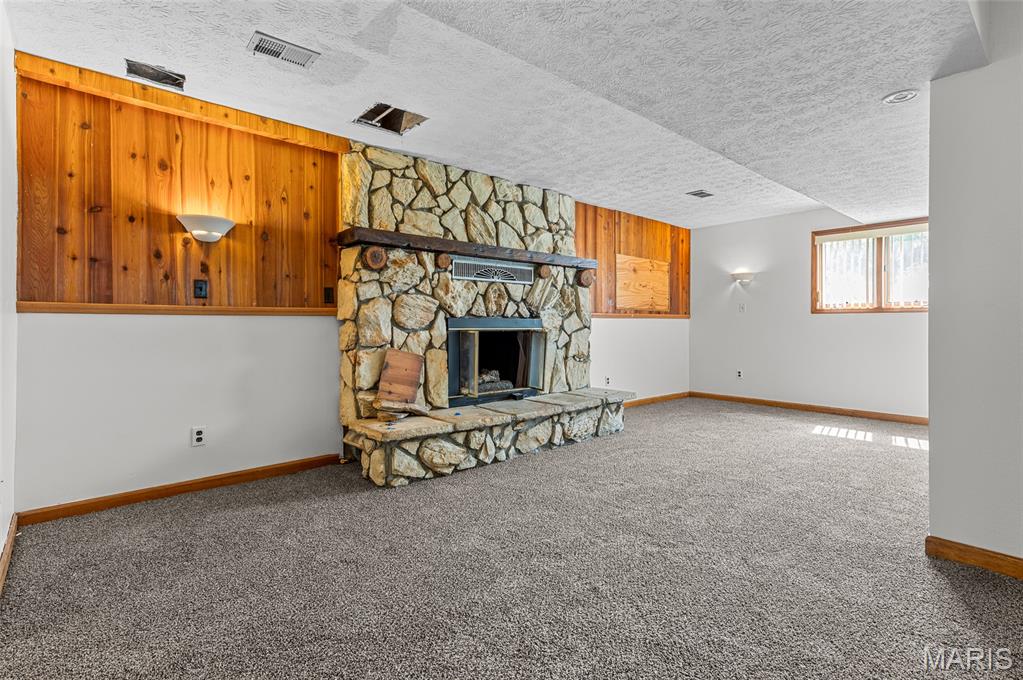 2718 Bryden Property Photo 28