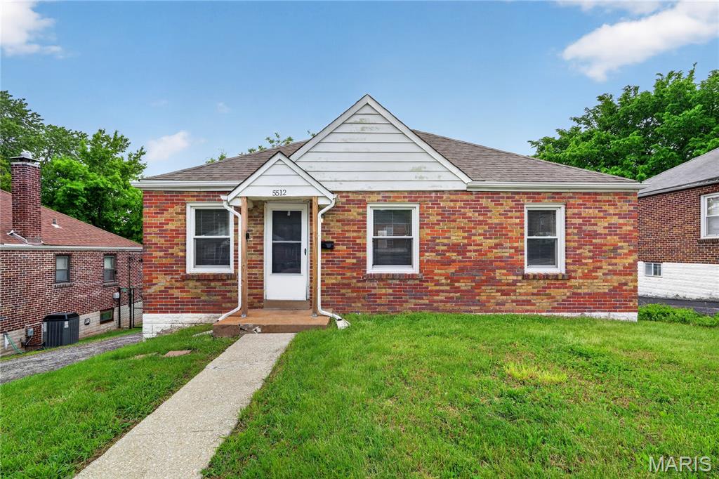 5512 Belridge Court Property Photo 1
