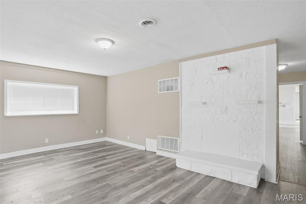 1129 Haley Avenue Property Photo 6