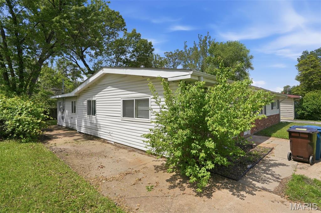 1129 Haley Avenue Property Photo 30