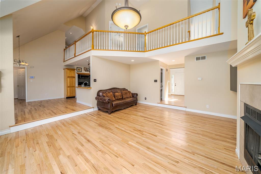 327 Hickory Spring Lane Property Photo 25