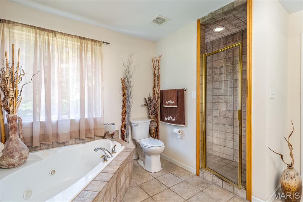 327 Hickory Spring Lane Property Photo 32
