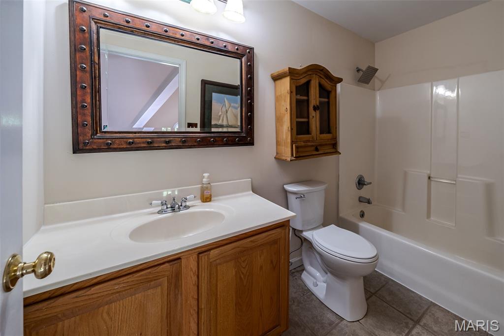 327 Hickory Spring Lane Property Photo 40
