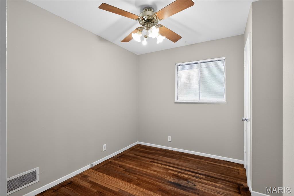10247 Valley Drive Property Photo 7