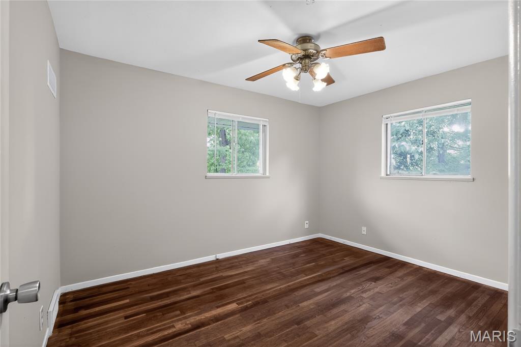 10247 Valley Drive Property Photo 9