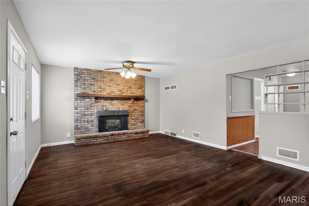 10247 Valley Drive Property Photo 10