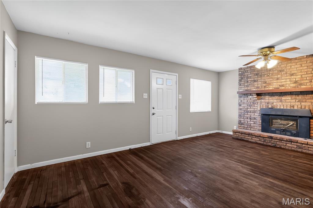 10247 Valley Drive Property Photo 11