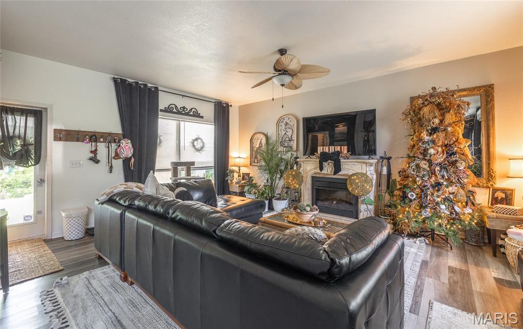 11985 3rd Street Property Photo 12