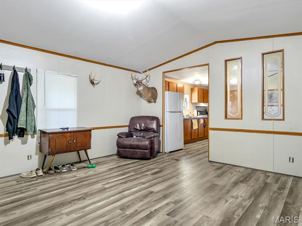 21515 4th Street Property Photo 10