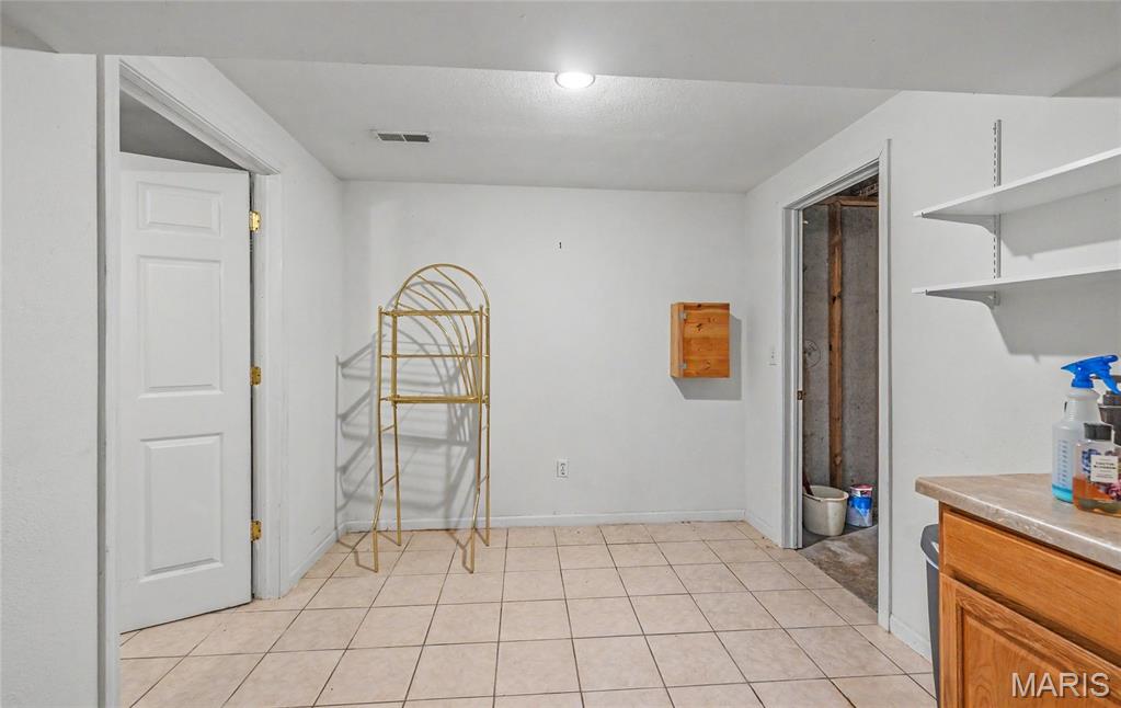 17435 Lori Drive Property Photo 21