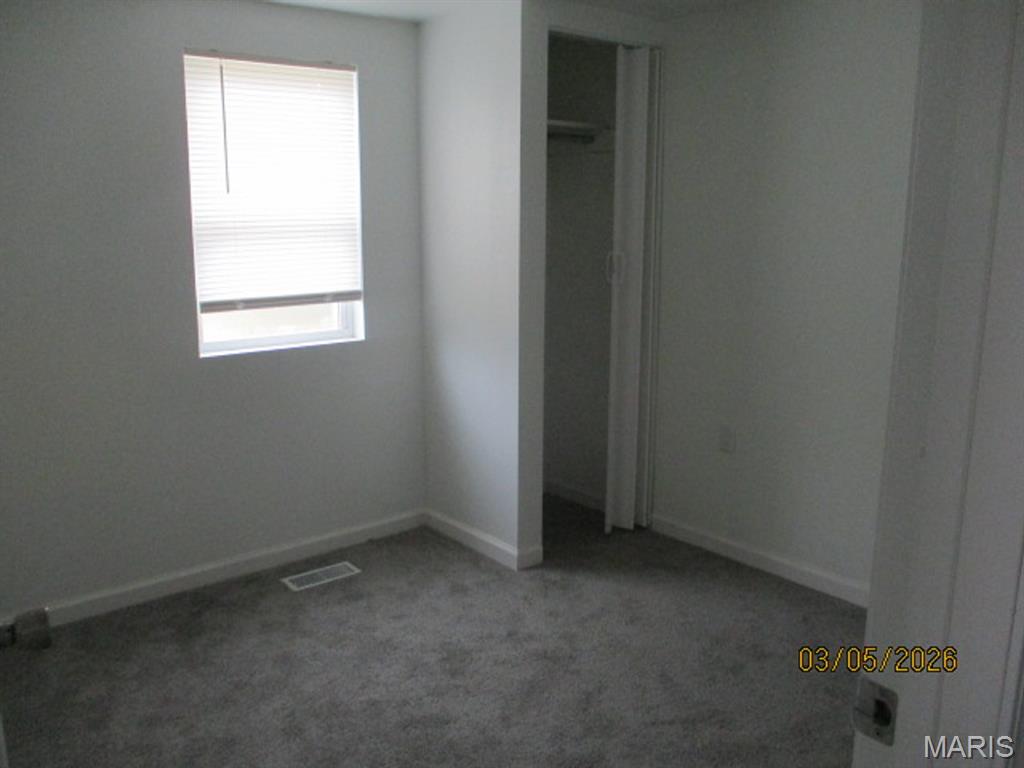 212 Clara Street Property Photo 2