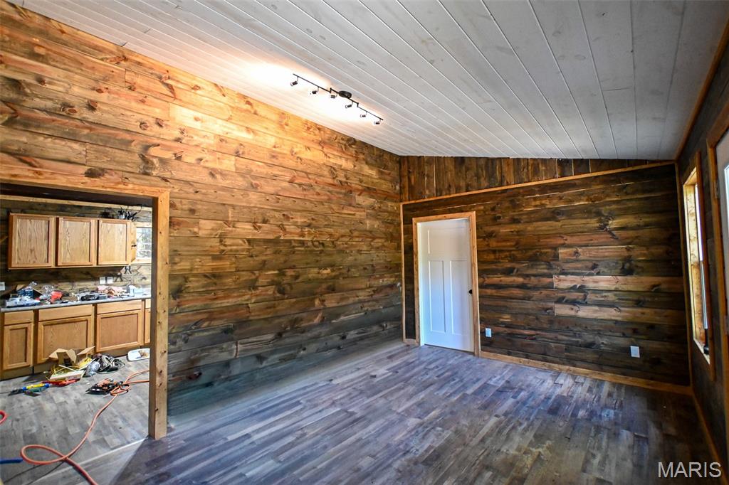 8540 Se Highway 54 Property Photo 11