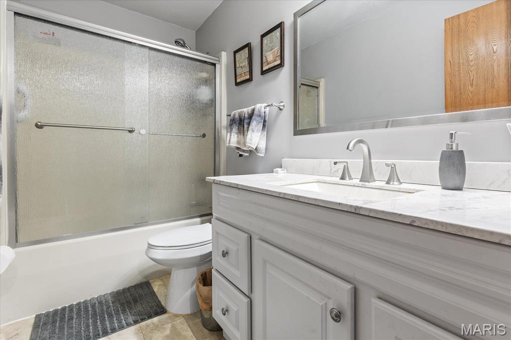 228 Cedar Grove Drive D Property Photo 8
