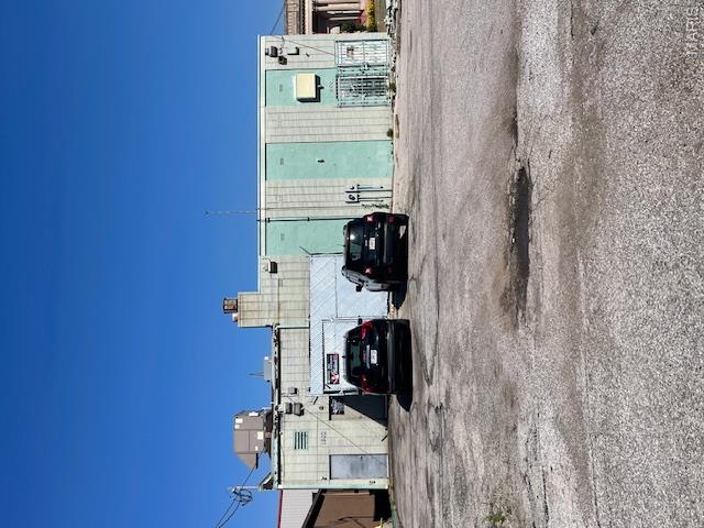 1800 S Broadway Property Photo 3