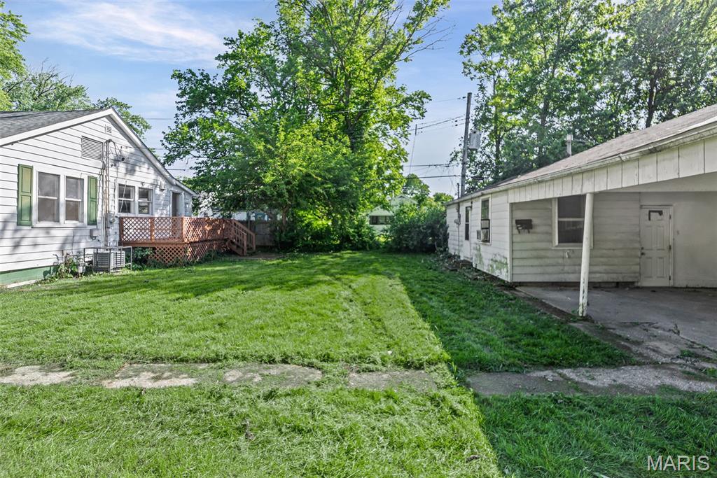 443 Chaudet Avenue Property Photo 8