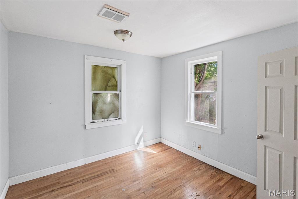 443 Chaudet Avenue Property Photo 17