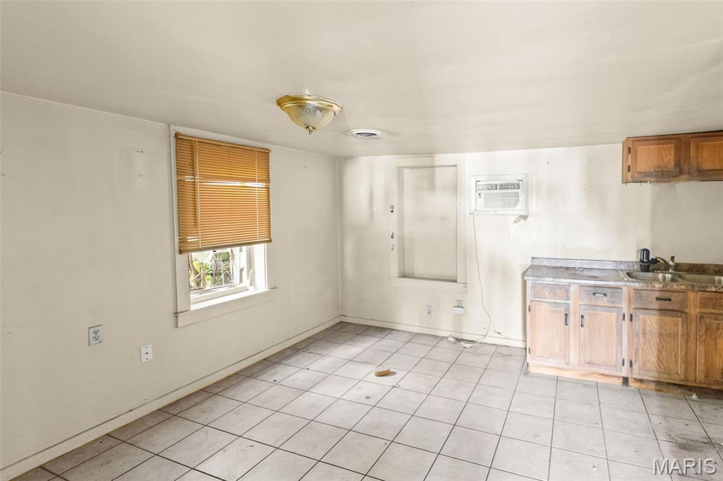 443 Chaudet Avenue Property Photo 25