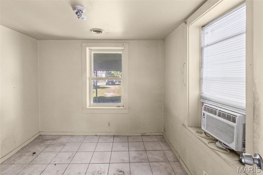 443 Chaudet Avenue Property Photo 30
