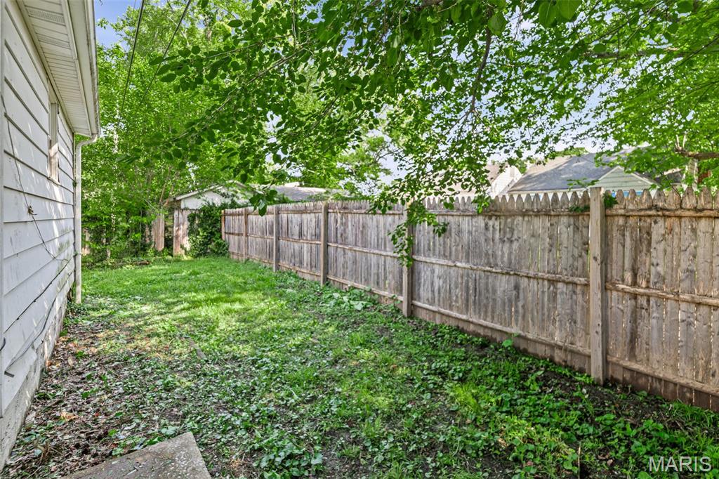 443 Chaudet Avenue Property Photo 32