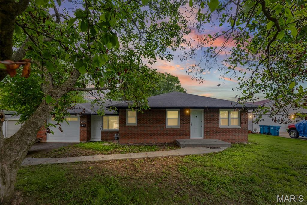 2417 Sylvan Property Photo 1