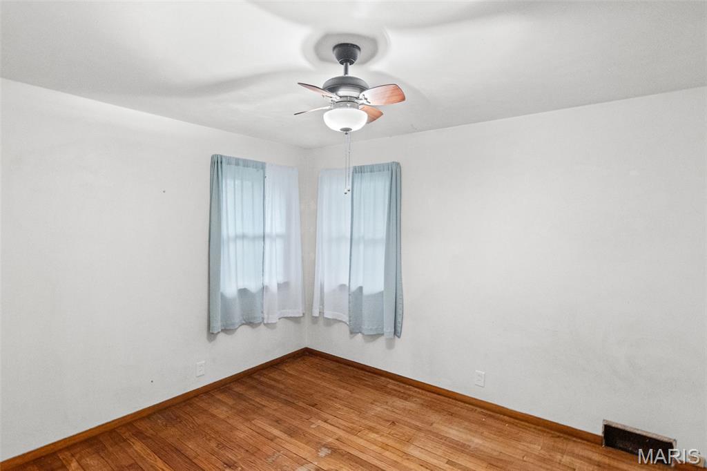 2417 Sylvan Property Photo 19