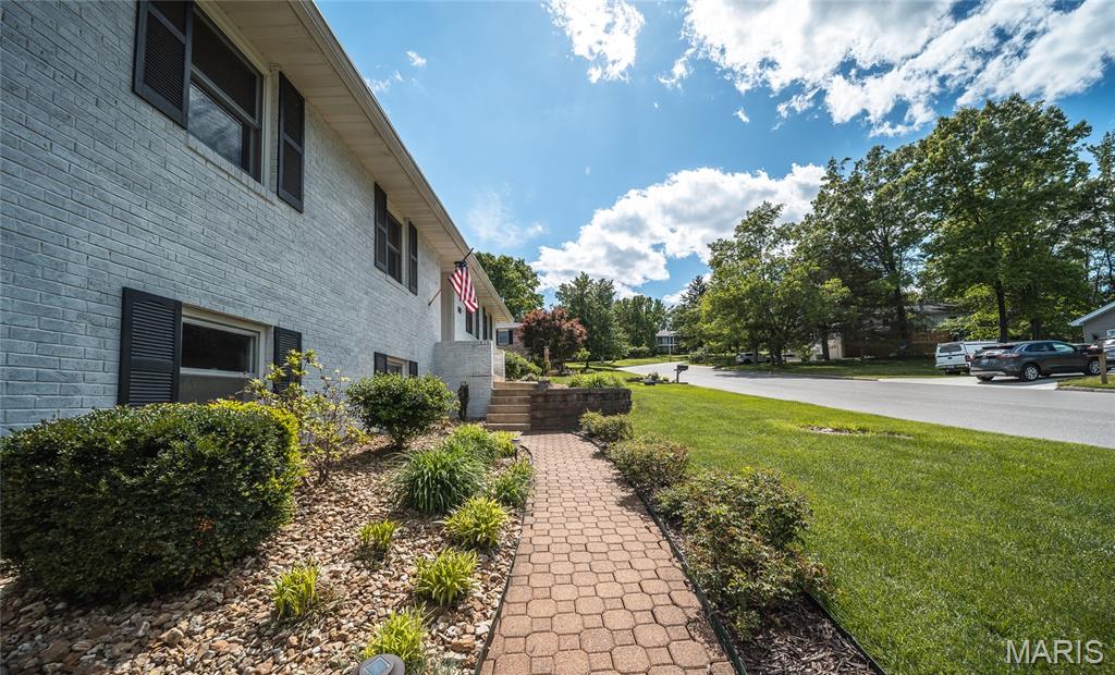 1112 Sycamore Drive Property Photo 42