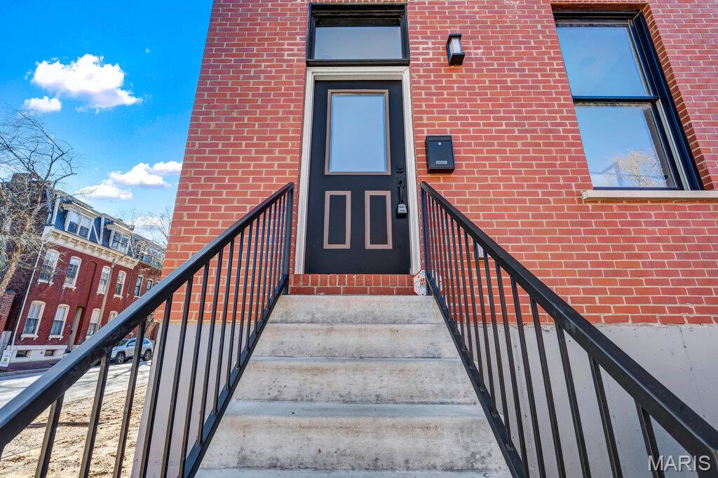 1000 Barton Street Property Photo 2
