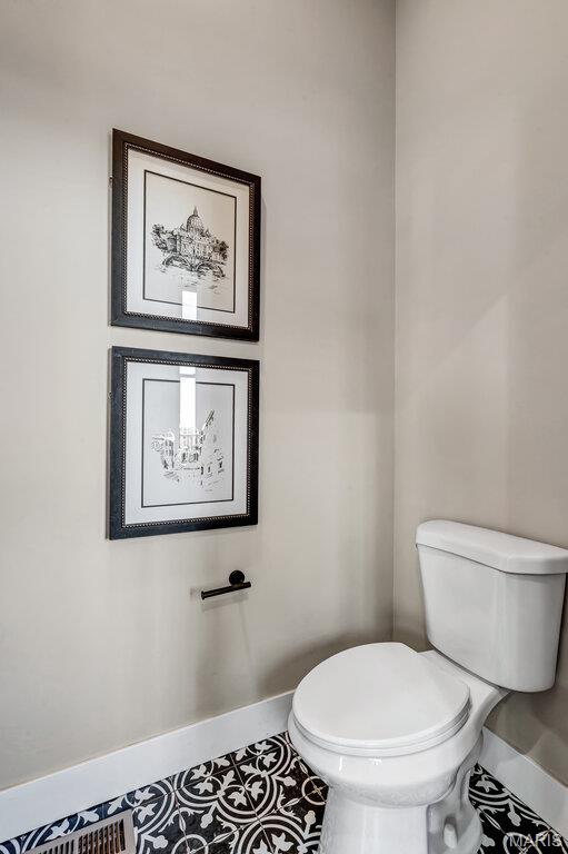 1000 Barton Street Property Photo 12