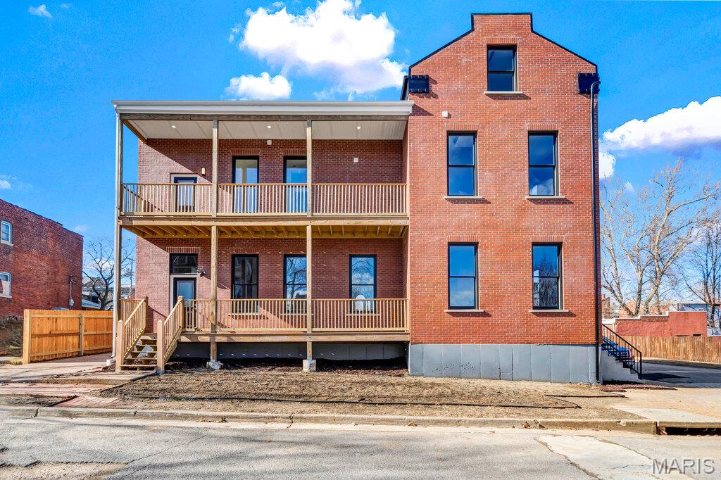 1000 Barton Street Property Photo 44
