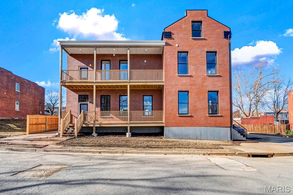 1000 Barton Street Property Photo 45