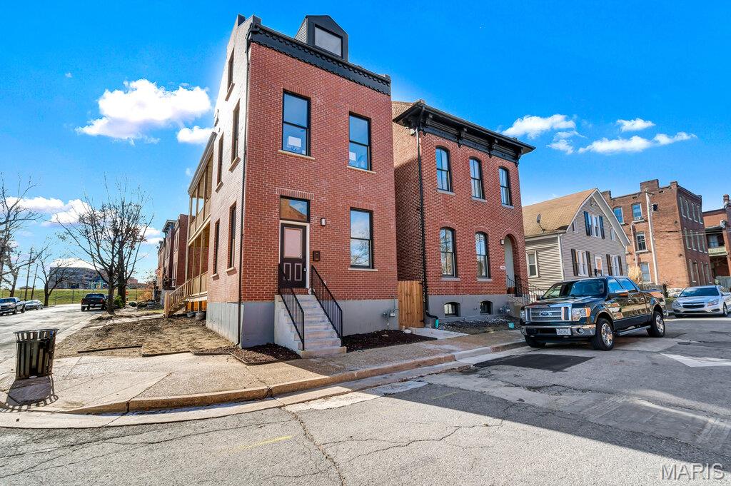 1000 Barton Street Property Photo 47