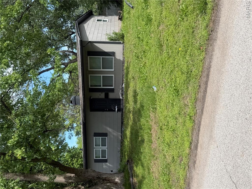 120 Saint Robert Drive Property Photo 2