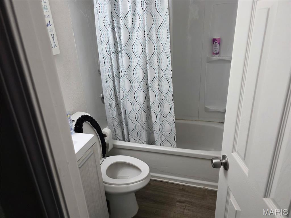 120 Saint Robert Drive Property Photo 8