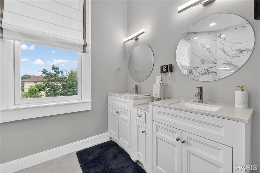 4937 Washington Boulevard Property Photo 30