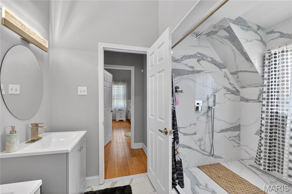 4937 Washington Boulevard Property Photo 38